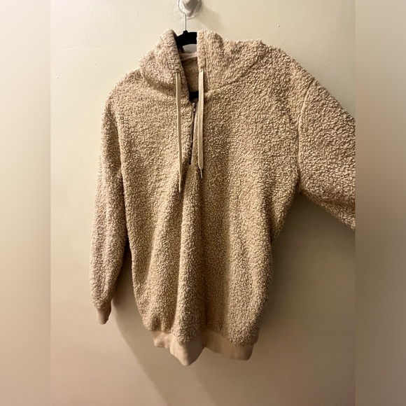 Teddy Bear Shearling Camel Hoodie - Picture 5 of 7